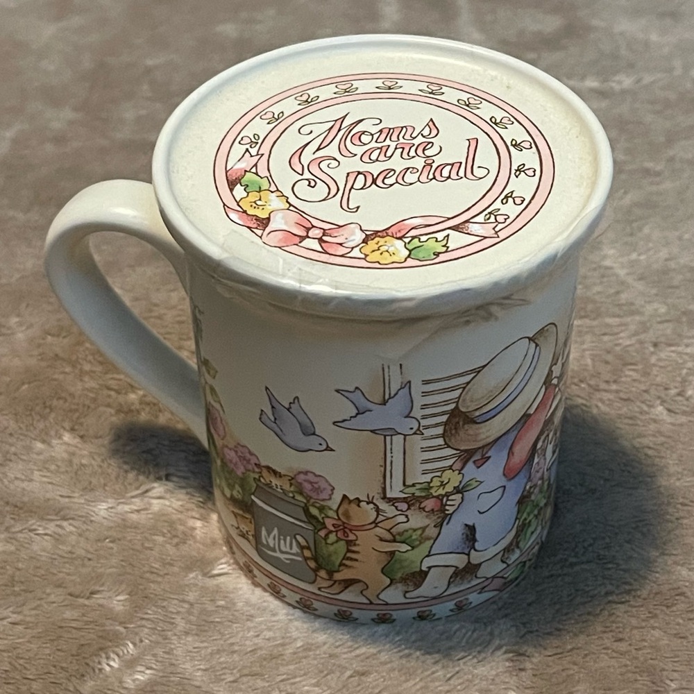 Vintage 1990 Watkins Country Kids “Moms Are Special” Ceramic Mug & Coaster Lid